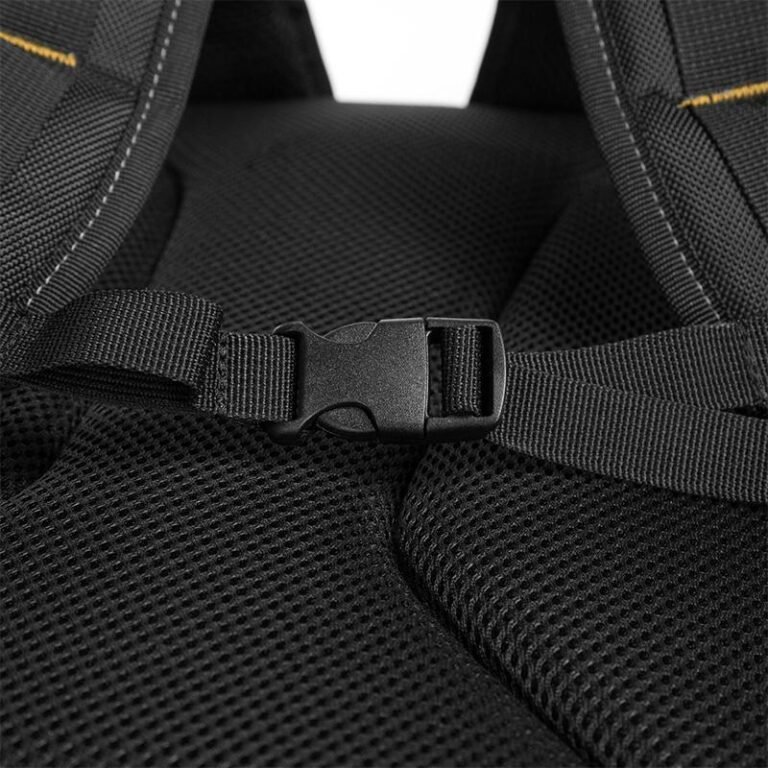 6050bbfe7b3c2cbf6eb7b869e0d0066d_medium